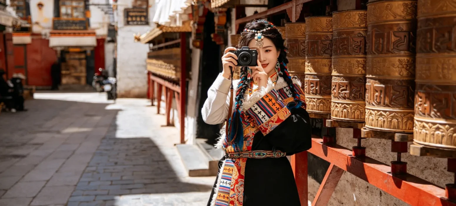 Tibetan Buddhist Temple in Tibet, China – Traditional Red and White Monastic Architecture with Pilgrims and Spiritual Cultural Travel Experience | Origin China Travel